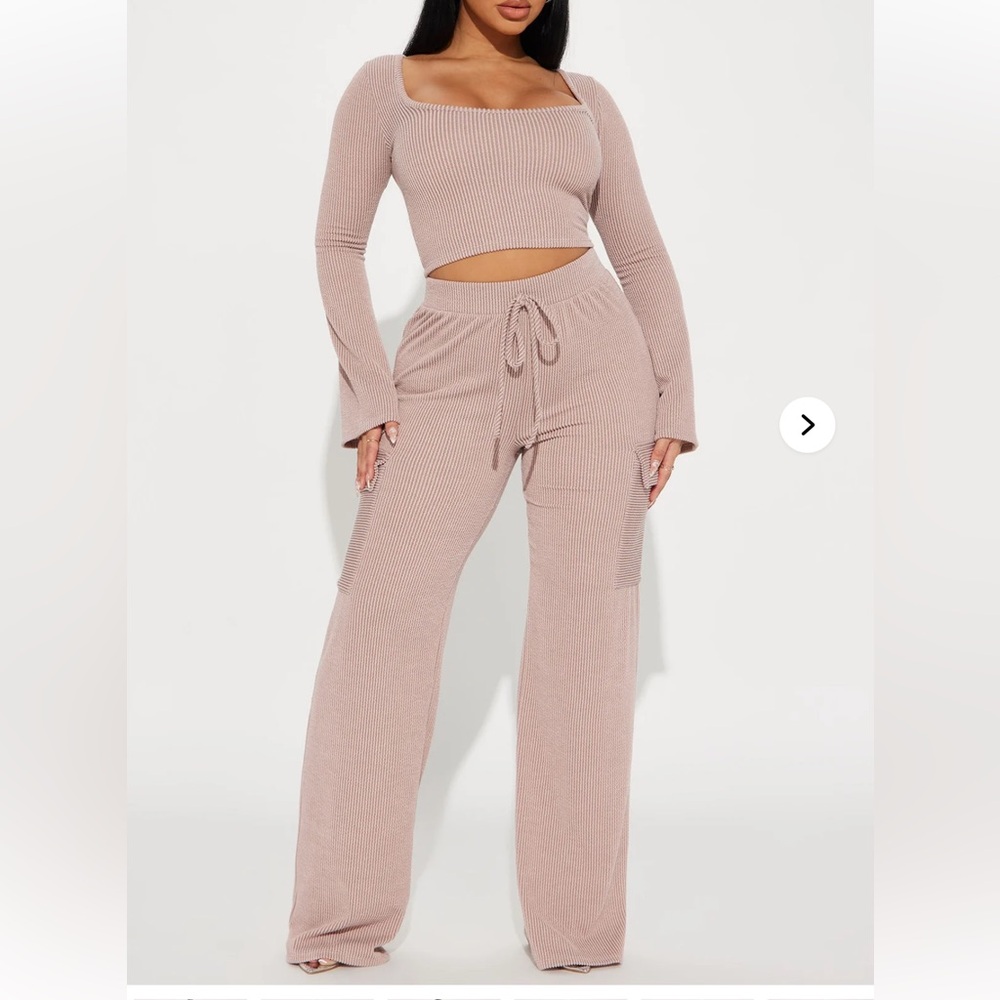 Nobody like me ribbed pant set